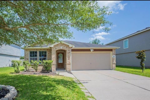 Photo of 1111 Desert Springs Lane, Rosenberg, TX 77471 (MLS # 42879264)