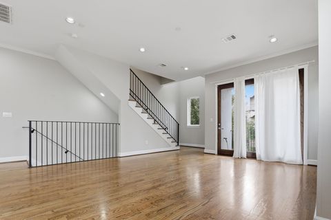 Tiny photo for 1224 Summer Street, Houston, TX 77007 (MLS # 14604333)