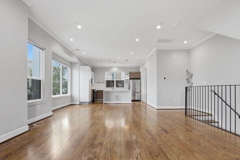 Tiny photo for 1224 Summer Street, Houston, TX 77007 (MLS # 14604333)
