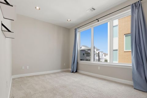 Tiny photo for 1224 Summer Street, Houston, TX 77007 (MLS # 14604333)