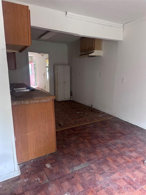 Tiny photo for 2308 Russell Street, Houston, TX 77026 (MLS # 11514997)