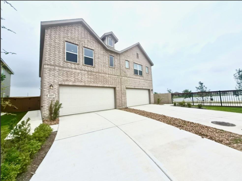 2227 Salinas Drive