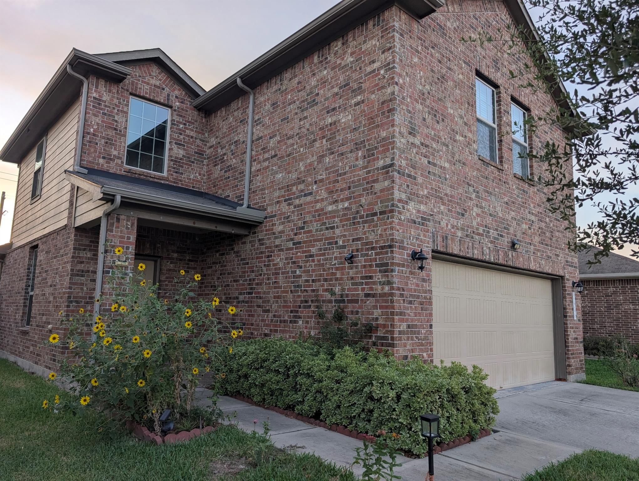 2426 Heritage Court