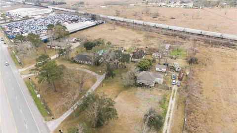 Photo of 4260 E Highway 6 Highway, Alvin, TX 77511 (MLS # 46382394)
