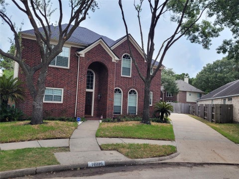 Photo of 16215 Waiting Spring Circle, Houston, TX 77095 (MLS # 87714350)