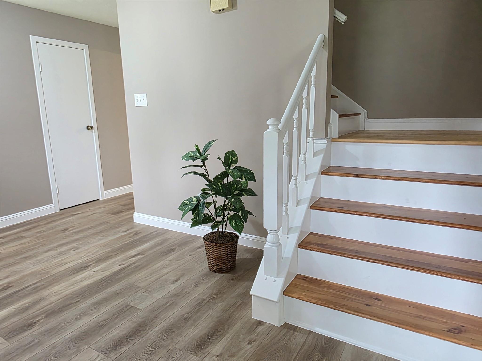 11350 Raven View Drive