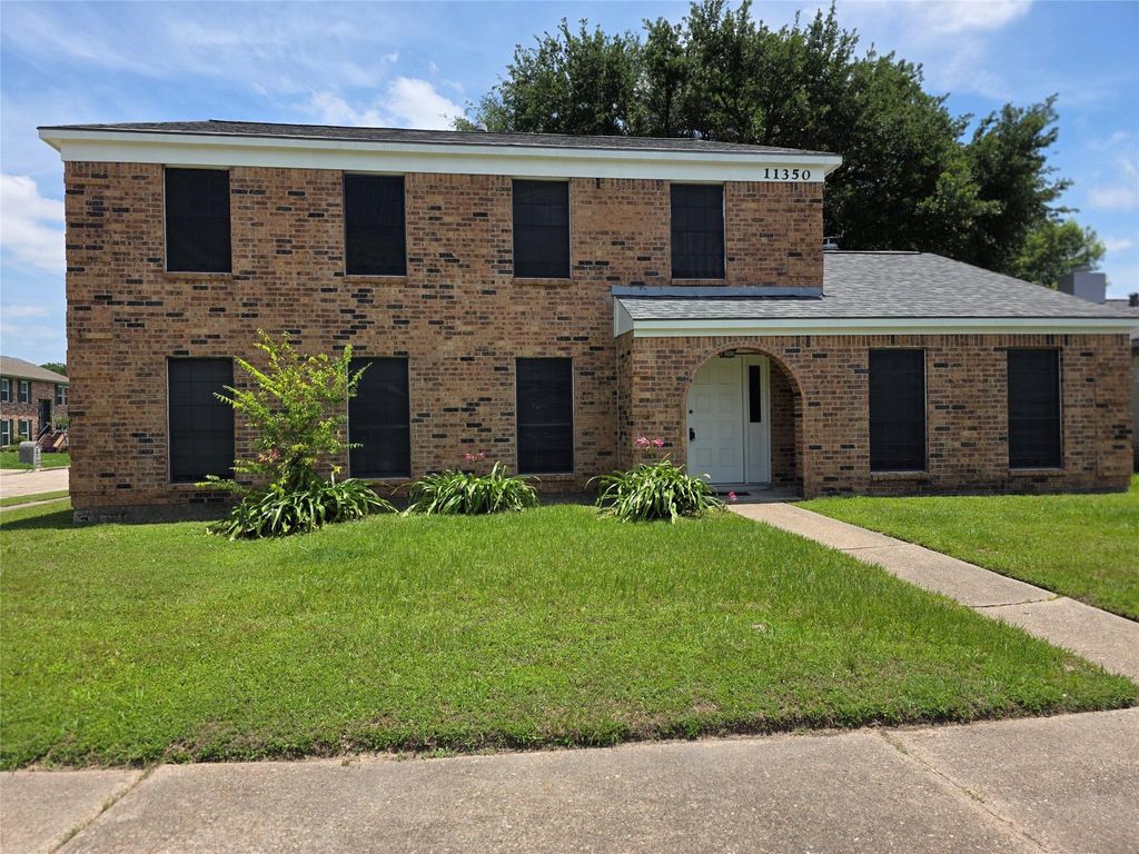 Photo of 11350 Raven View Drive, Houston, TX 77067 (MLS # 74157736)