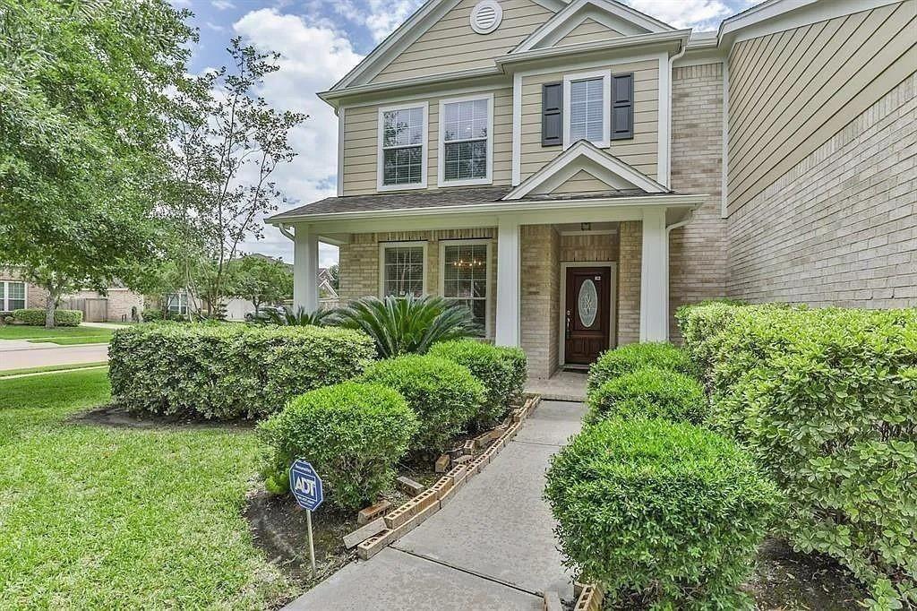 13002 Misty Bay Ln
