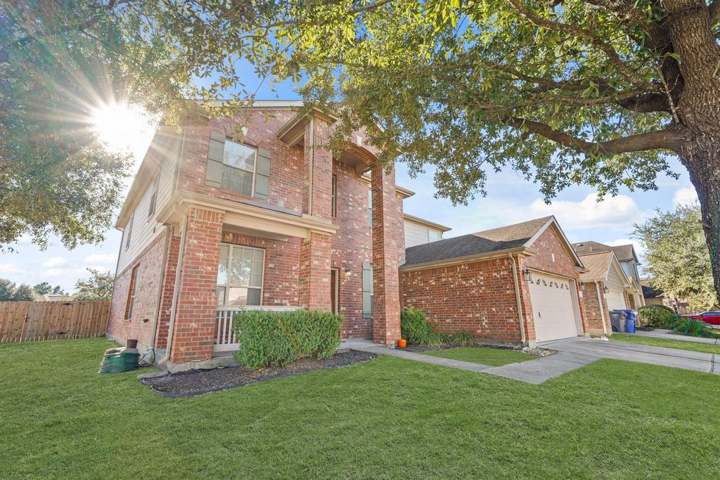 Photo of 29650 Legends Green Drive, Spring, TX 77386 (MLS # 97321876)