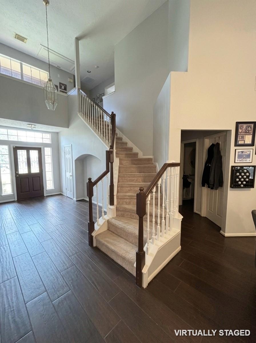 15806 Laurel Cove
