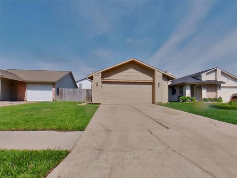 Photo of 6329 Porterway Drive, Houston, TX 77084 (MLS # 47530319)