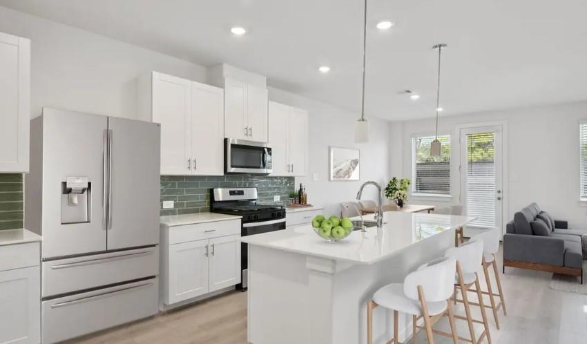 2210 Blue Heron Drive