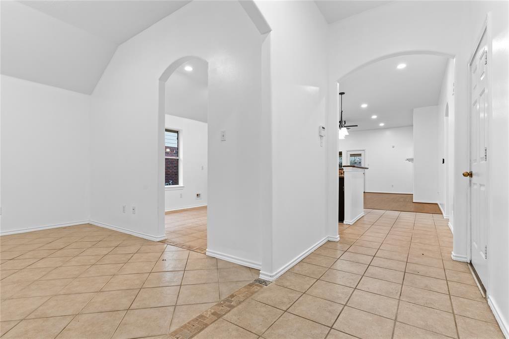 15323 Redbud Berry Way