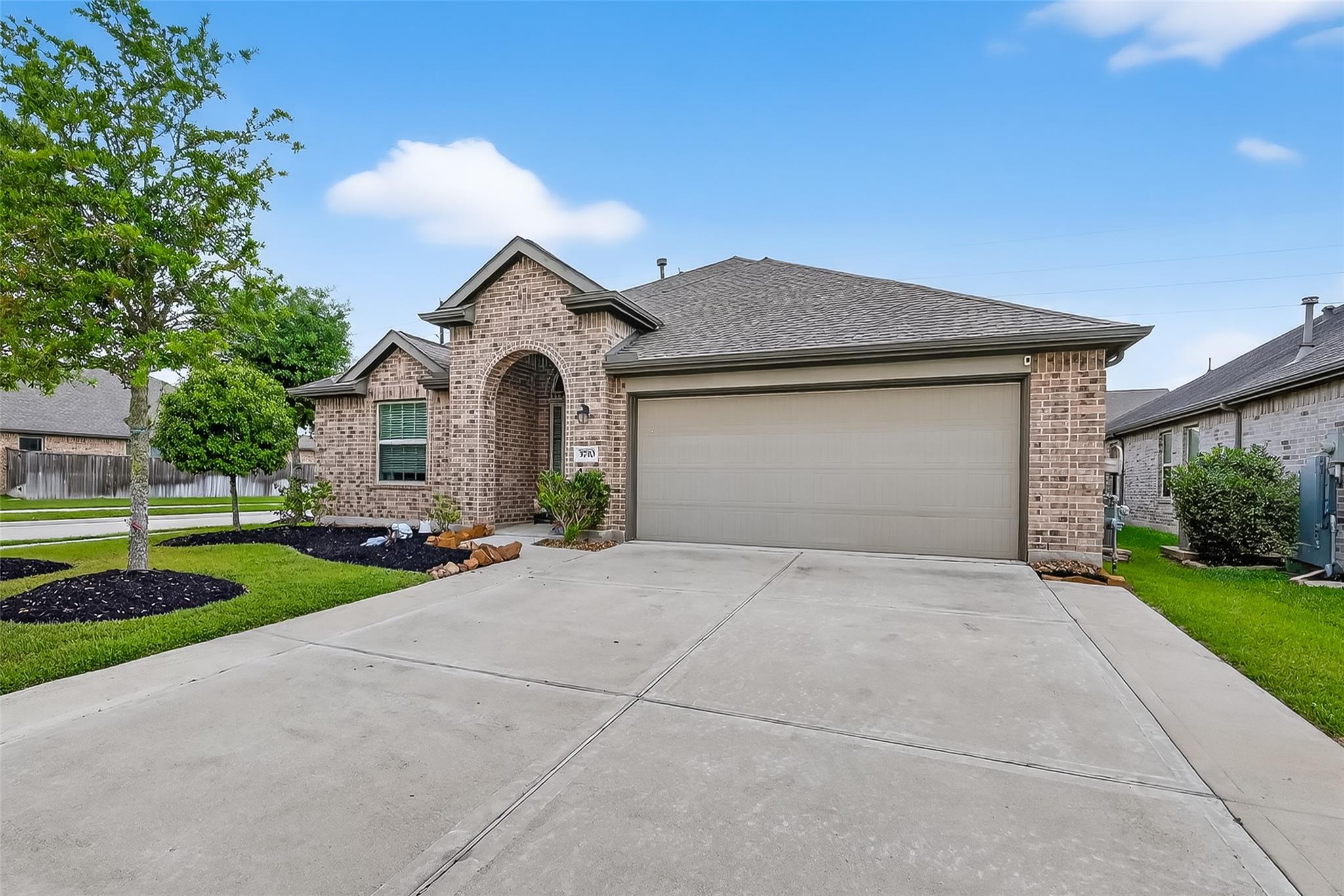 3710 Butterfly Breeze Lane