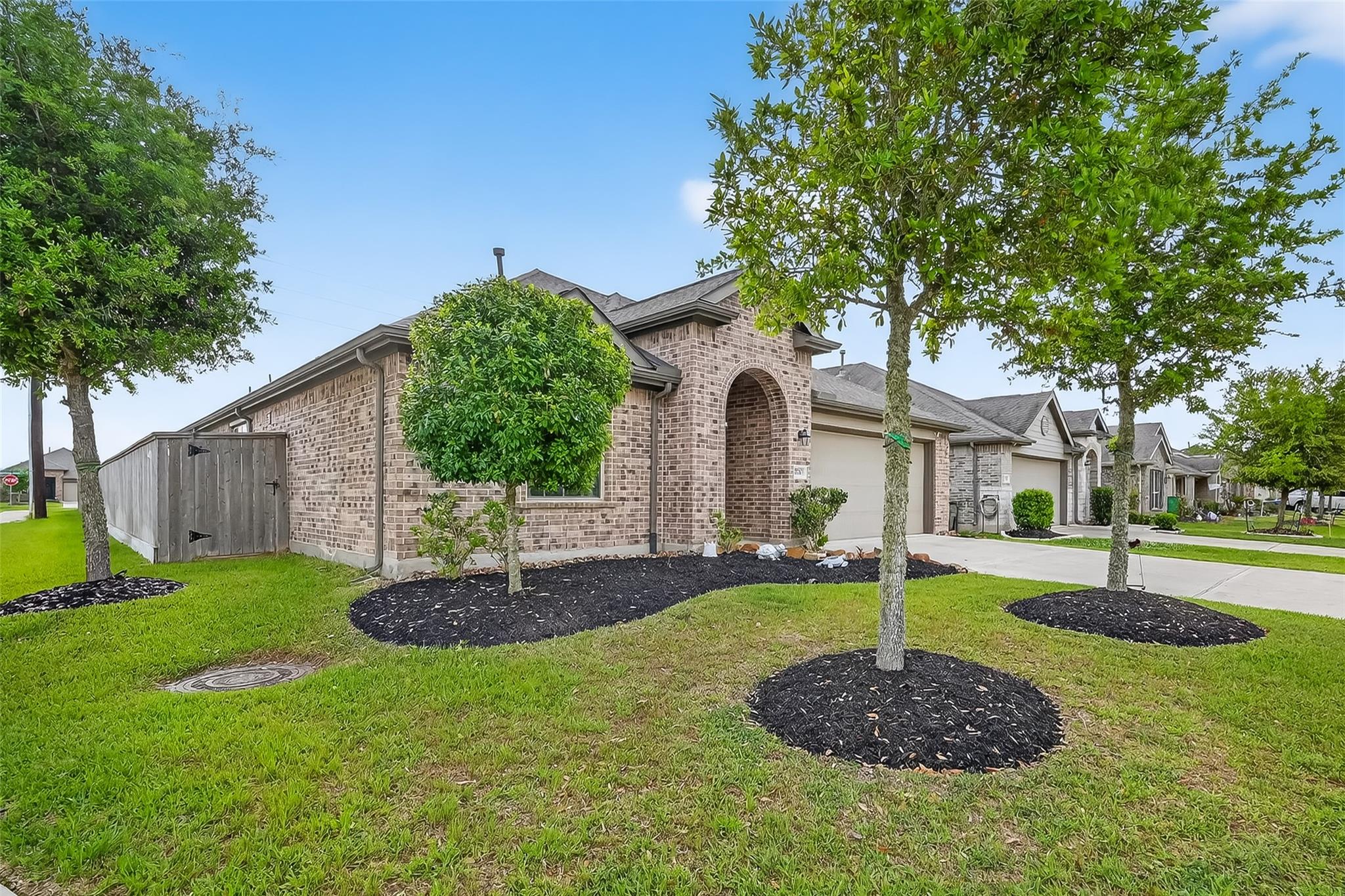 3710 Butterfly Breeze Lane