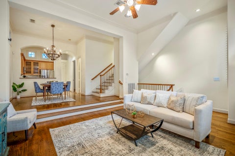 Photo of 5035 La Branch Street, Houston, TX 77004 (MLS # 63978342)