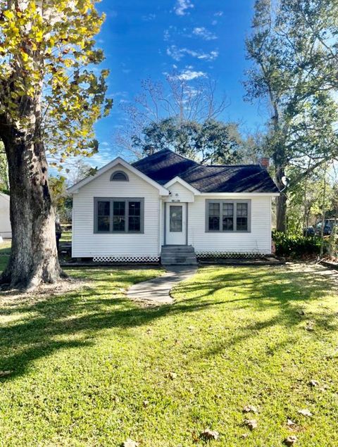 Photo of 321 S Arcola Street, Angleton, TX 77515 (MLS # 65244071)