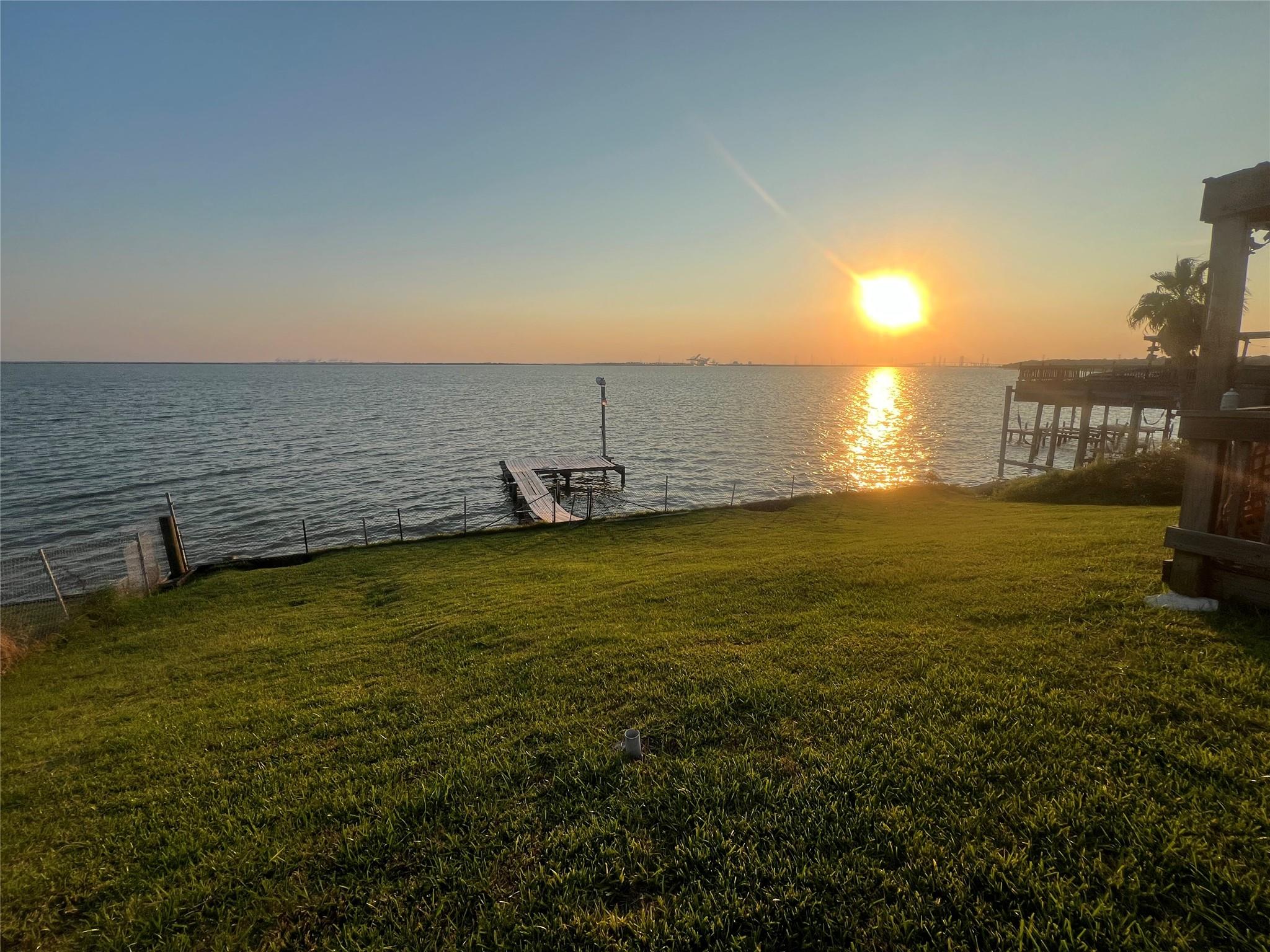 2646 Bay Oaks Harbor Drive