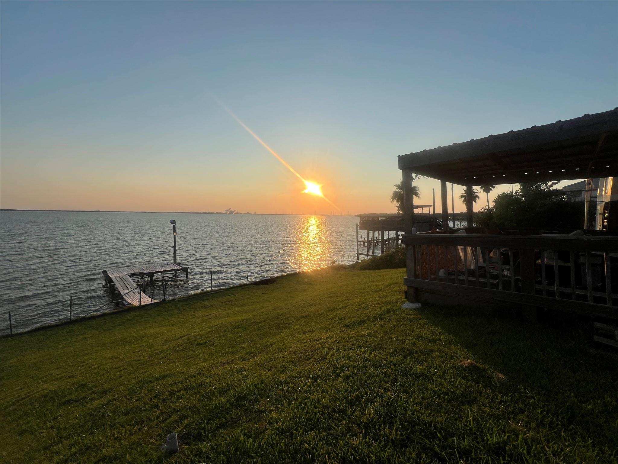 2646 Bay Oaks Harbor Drive