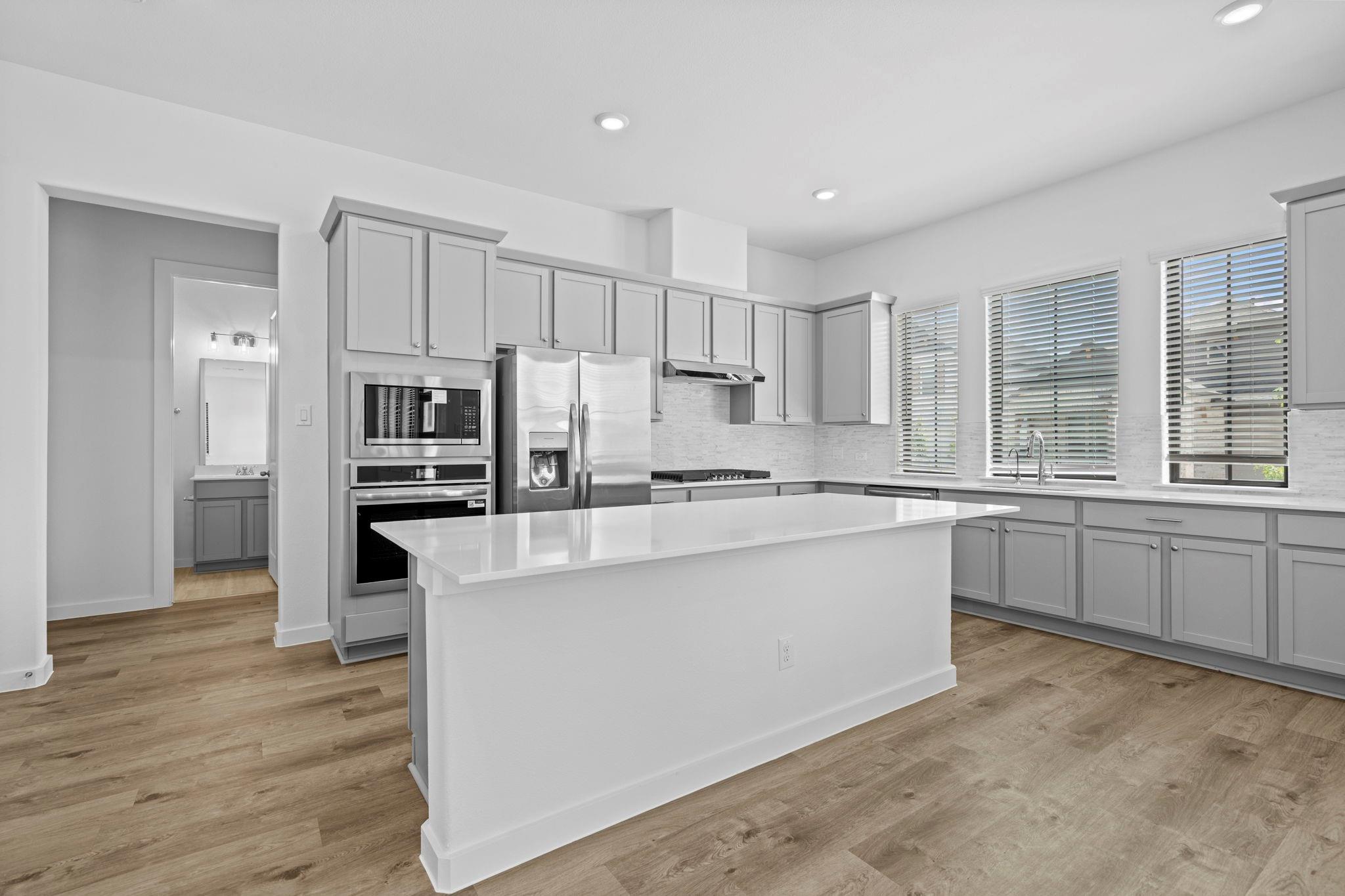 1119 Mercantile Street