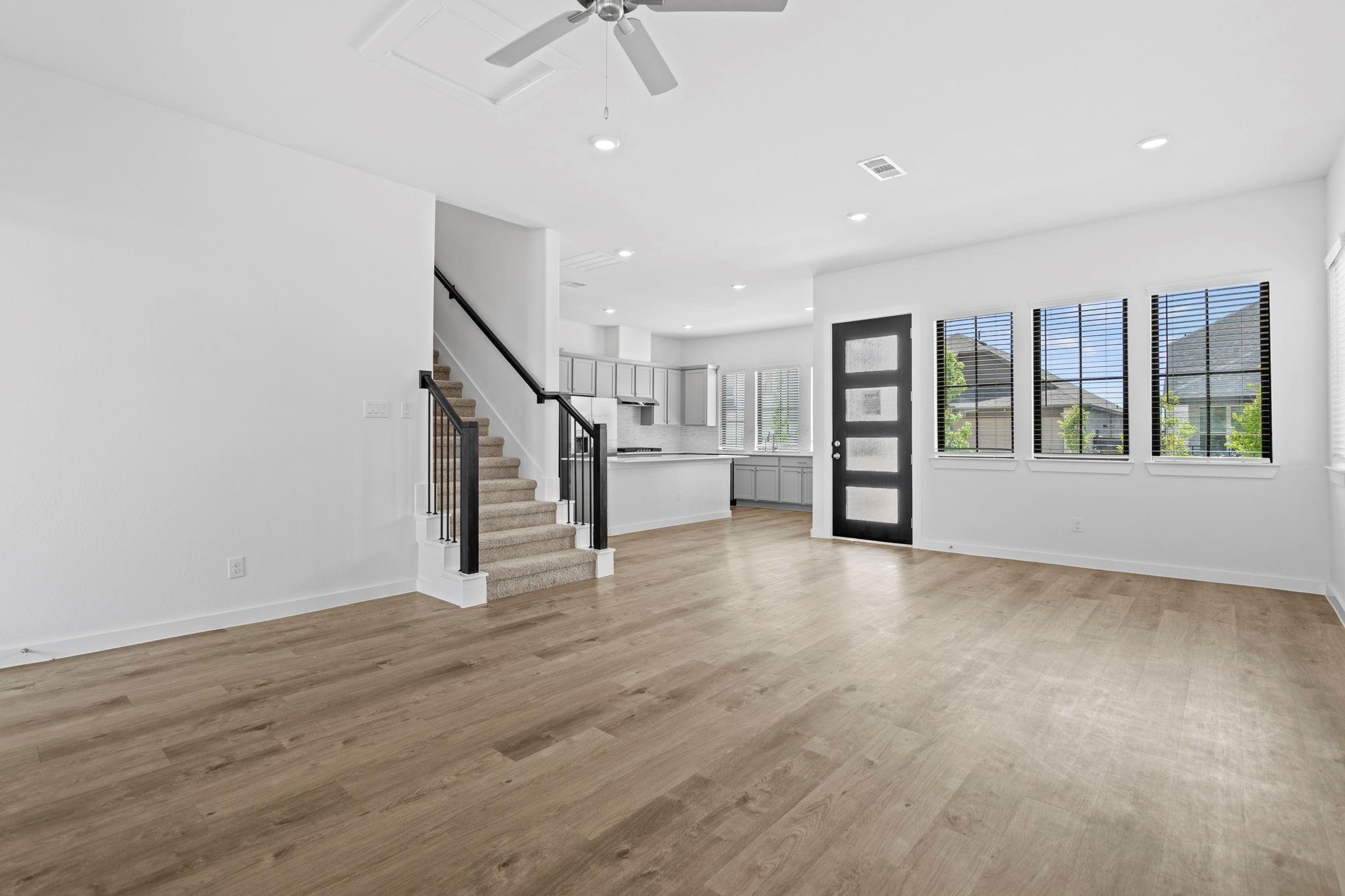 1119 Mercantile Street