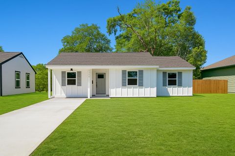 3923 Alsace Street Houston TX 77021