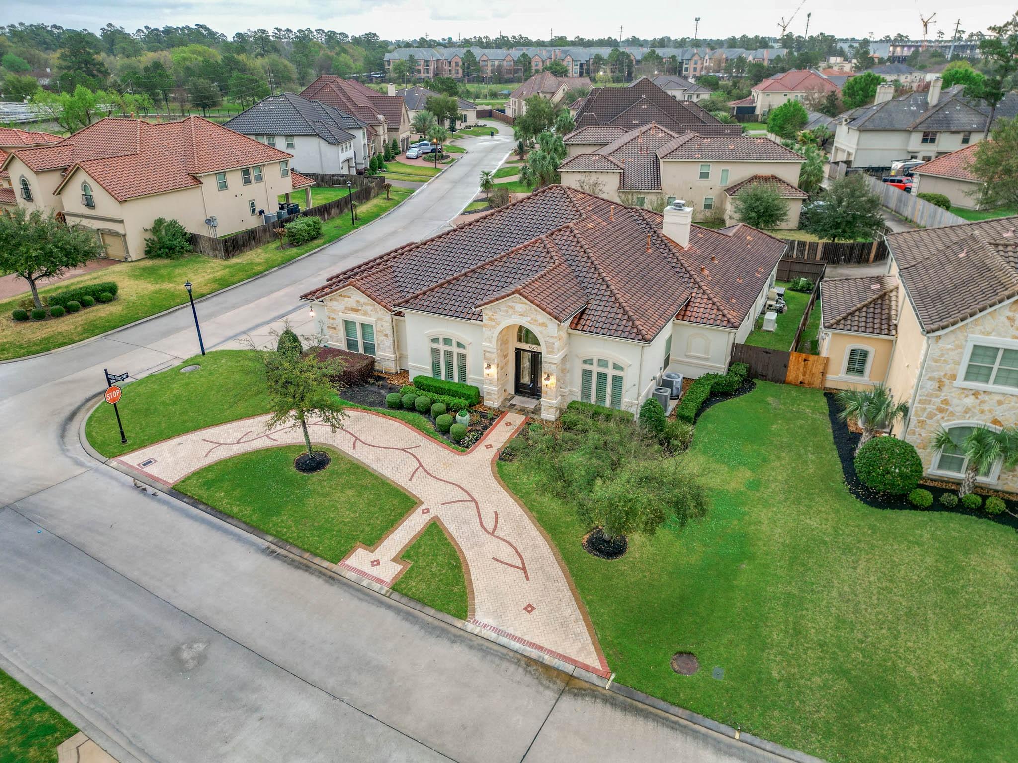 9503 Martha Springs Drive
