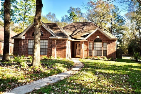 Photo of 4602 Natural Bridge Drive, Houston, TX 77345 (MLS # 11592786)