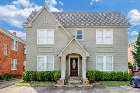 Photo of 2510 Kingston Street #1, Houston, TX 77019 (MLS # 45433453)