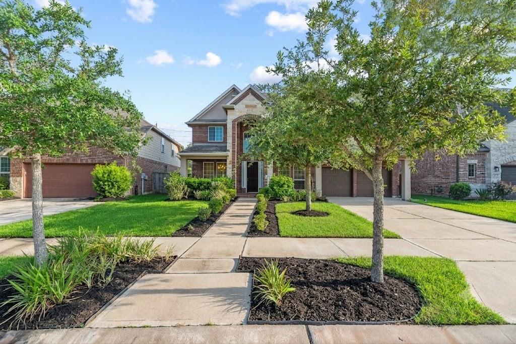 10135 Cypress Path