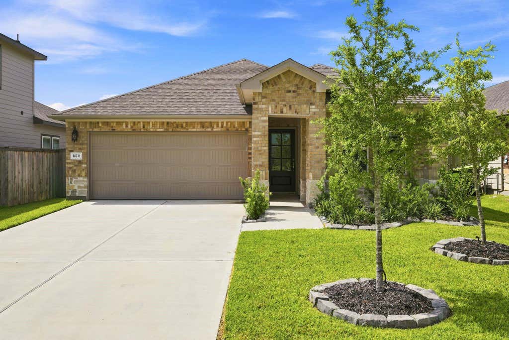 Photo of 14231 Rolling Pastures Drive, Magnolia, TX 77354 (MLS # 78392054)