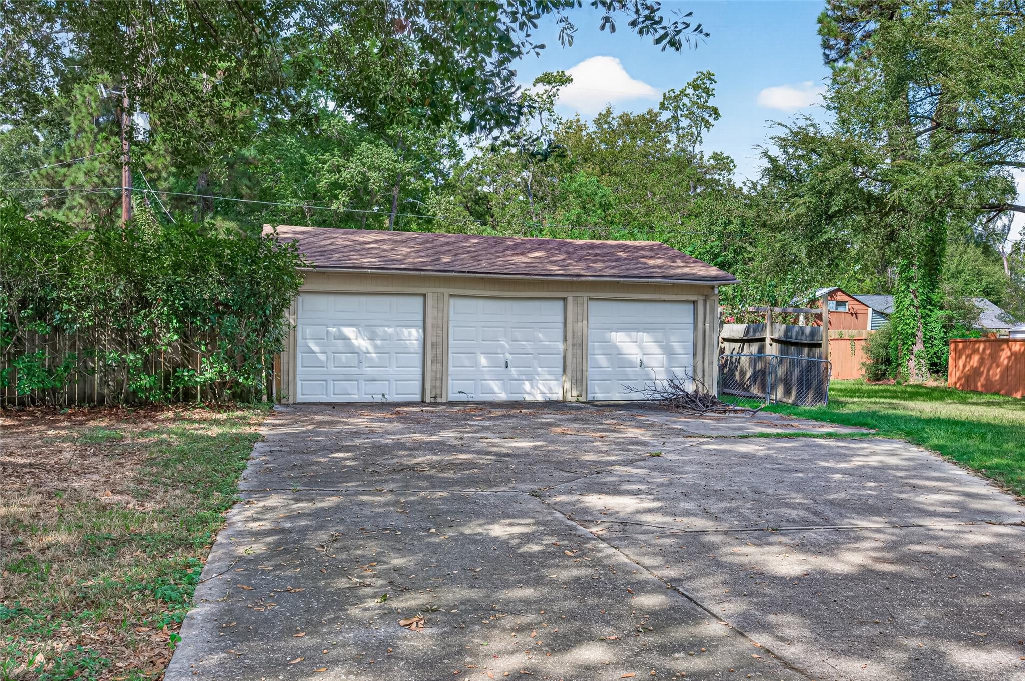 10211 Kerr Lane