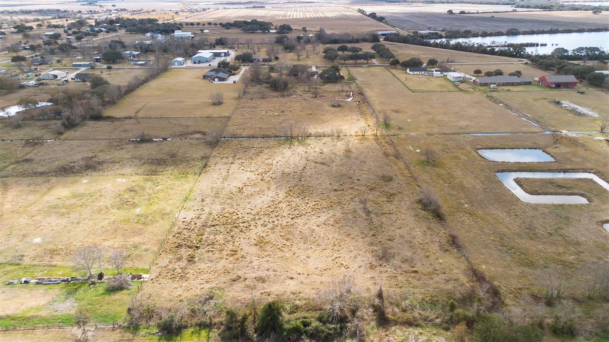 239 County Road 402