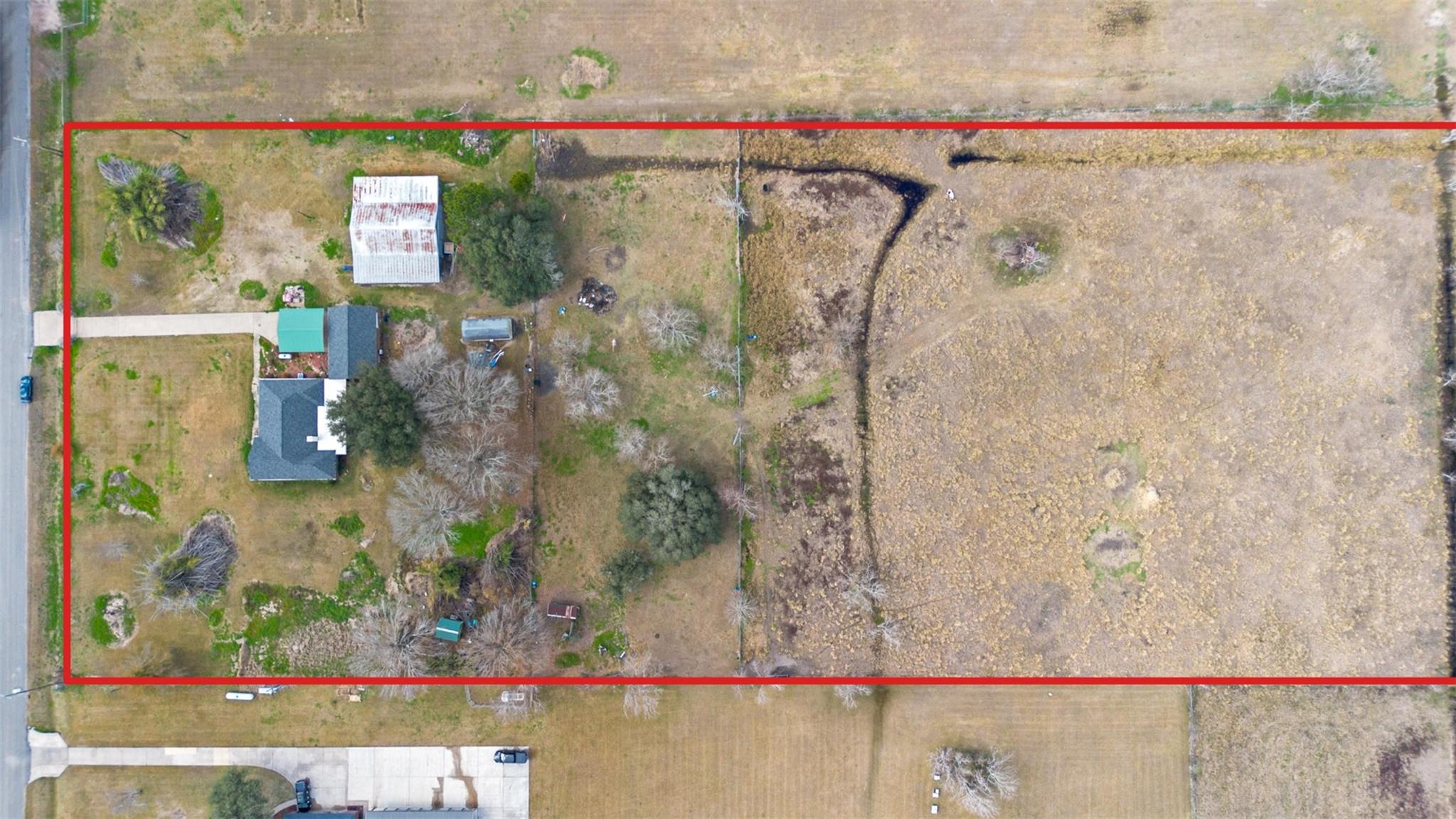 239 County Road 402