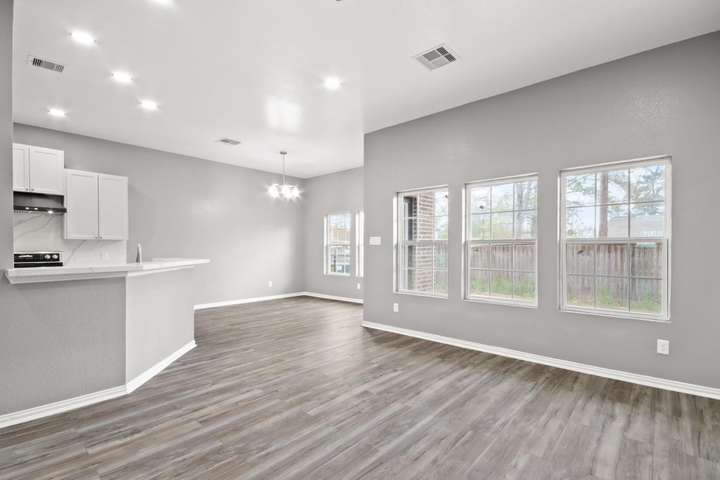 Photo of 535 Corydon Drive, Houston, TX 77336 (MLS # 53603789)