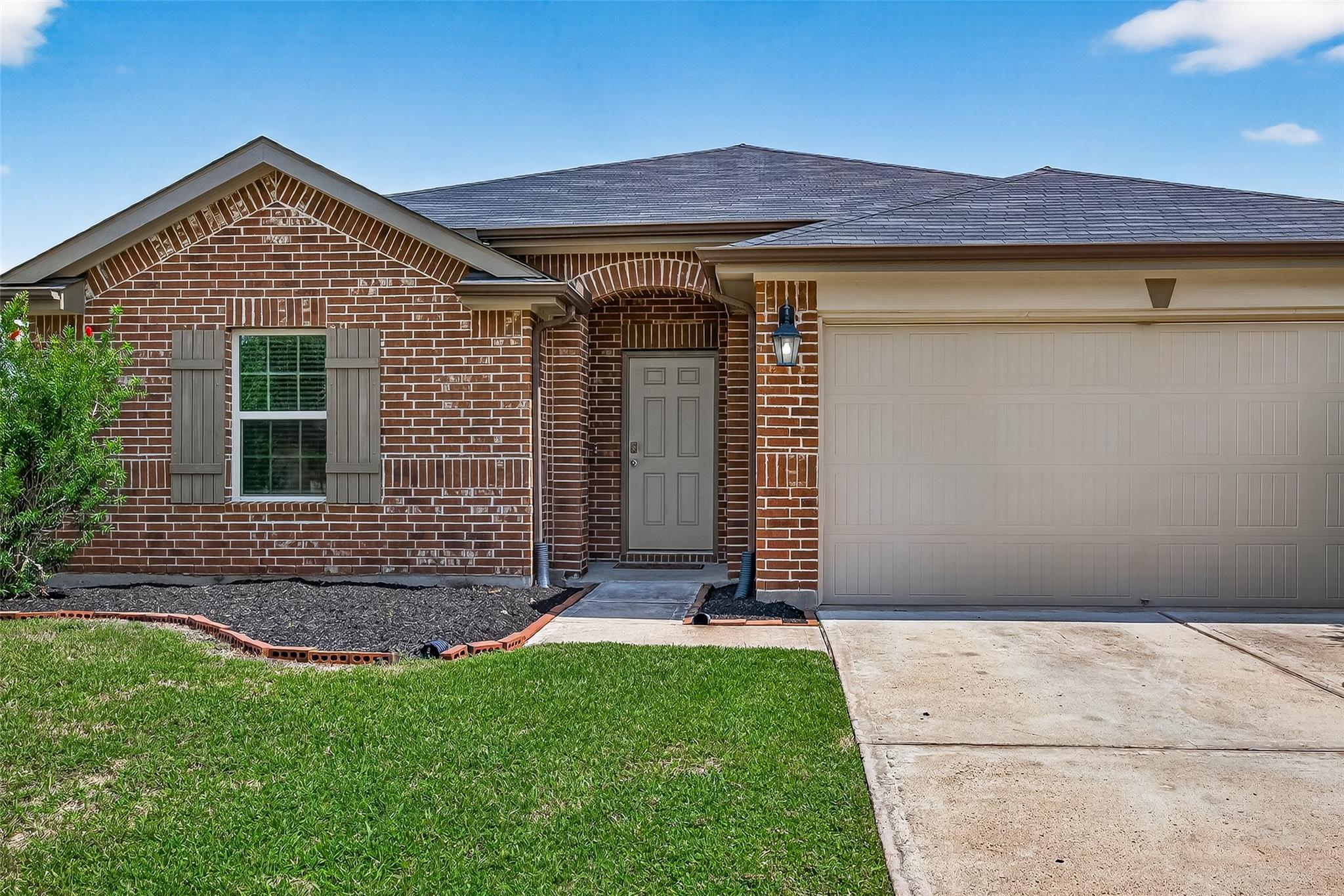 2907 Vales Point Drive