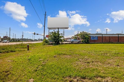 Photo of TBD Morris Avenue, Manvel, TX 77578 (MLS # 9471235)