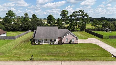 Photo of 544 Meadow Lane, Winnie, TX 77665 (MLS # 44423993)