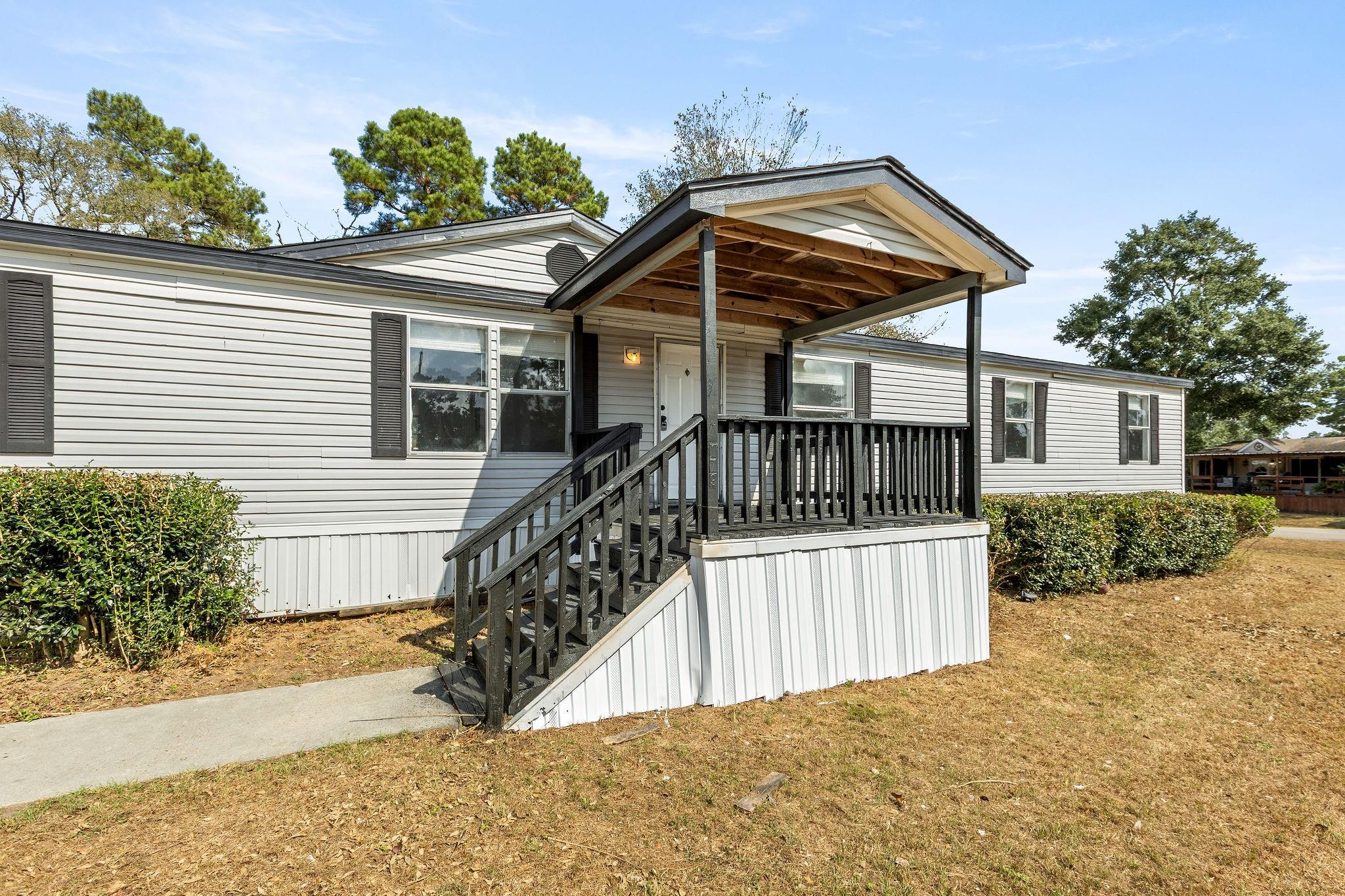 179 Carmen Boulevard