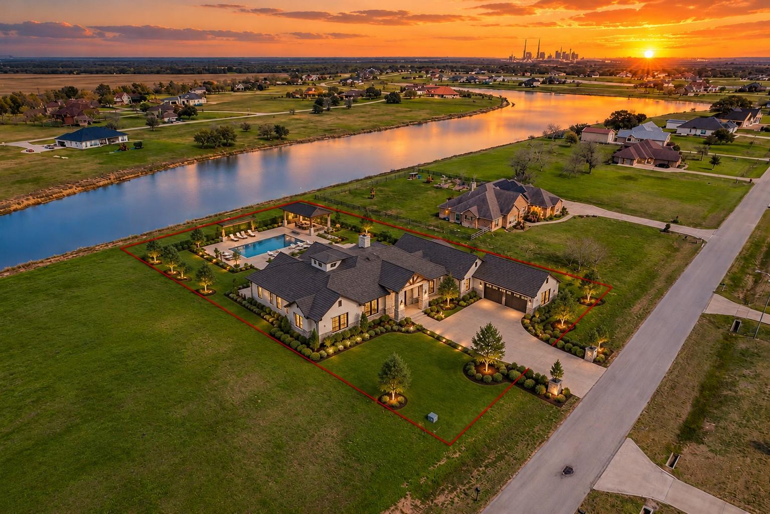 6818 Brazos Lakes Drive