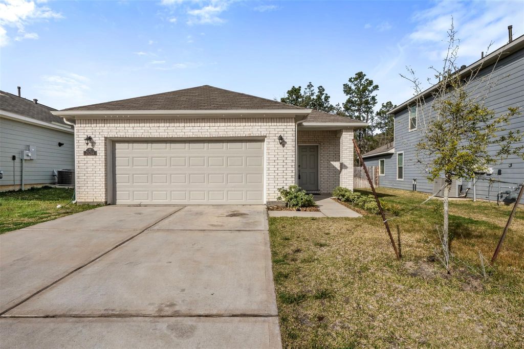 Photo of 21214 George Vancouver Court, Porter, TX 77365 (MLS # 85345167)