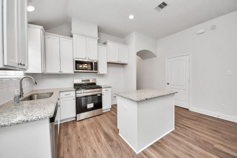 Tiny photo for 1614 Diamond Mountain Drive, Rosharon, TX 77583 (MLS # 50472748)