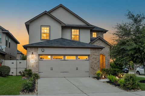 Photo of 1602 N City Oaks Lane, Houston, TX 77047 (MLS # 46320464)