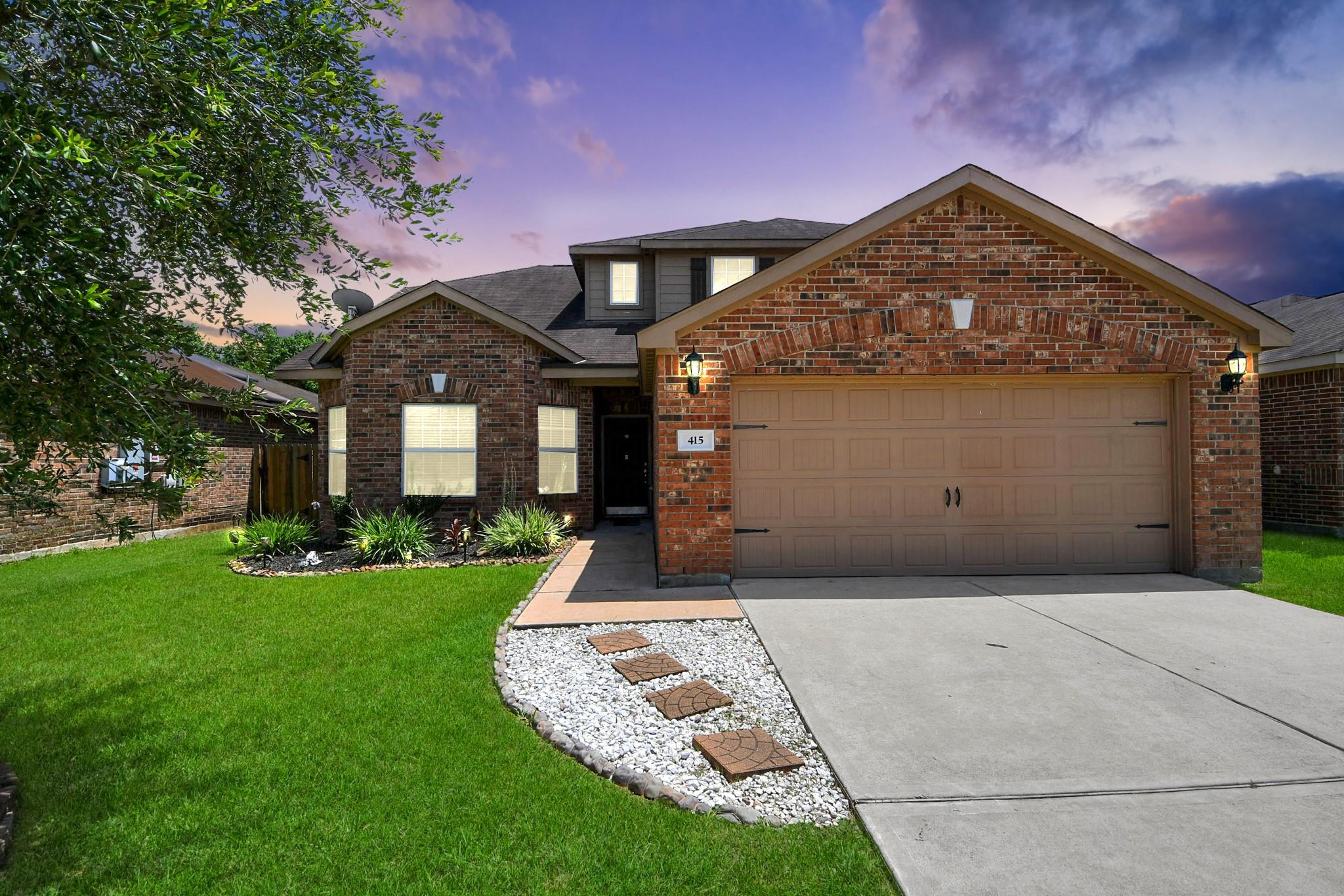 415 Hawks View Drive