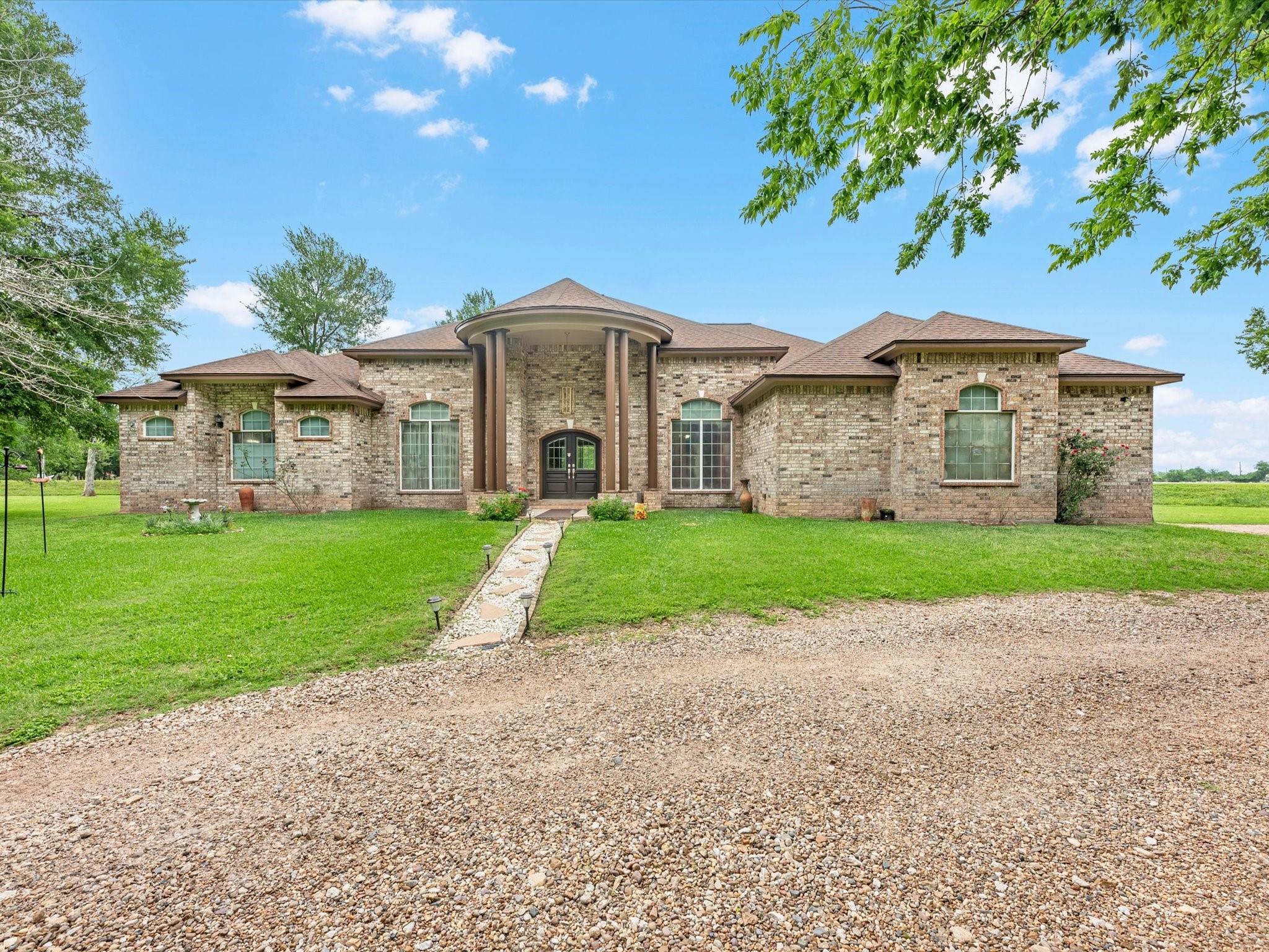 530 Chisolm Trail