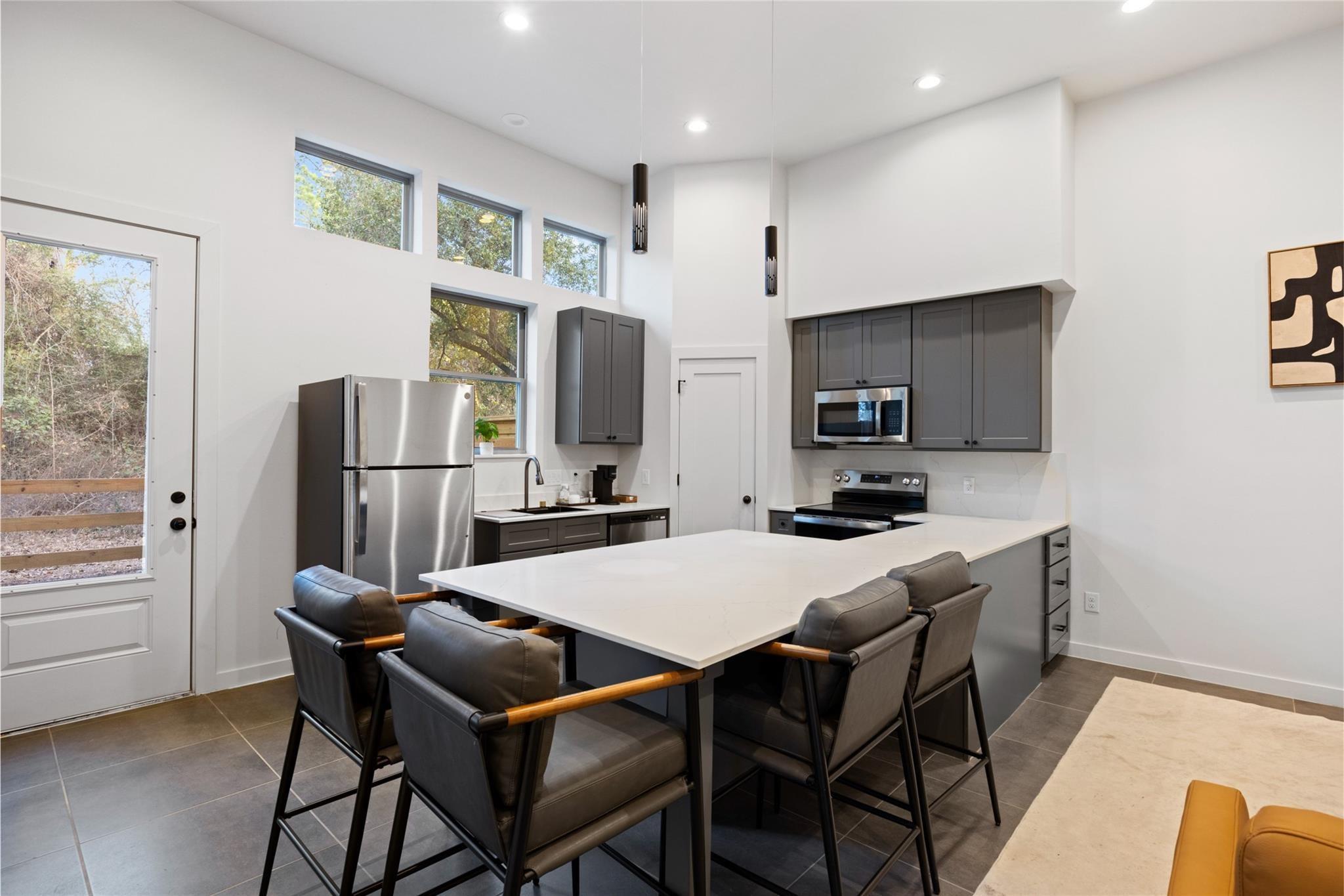 13838 Bee Flower Lane
