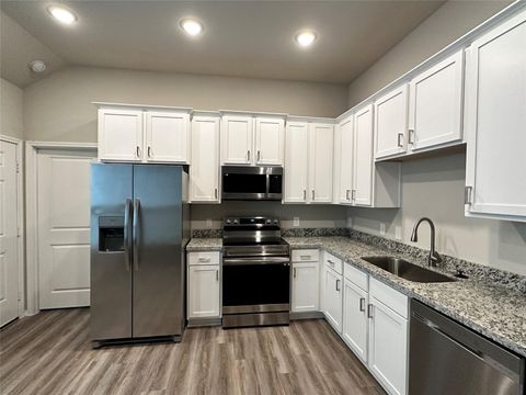 Photo of 11606 Vistawood Street, Willis, TX 77318 (MLS # 10881461)