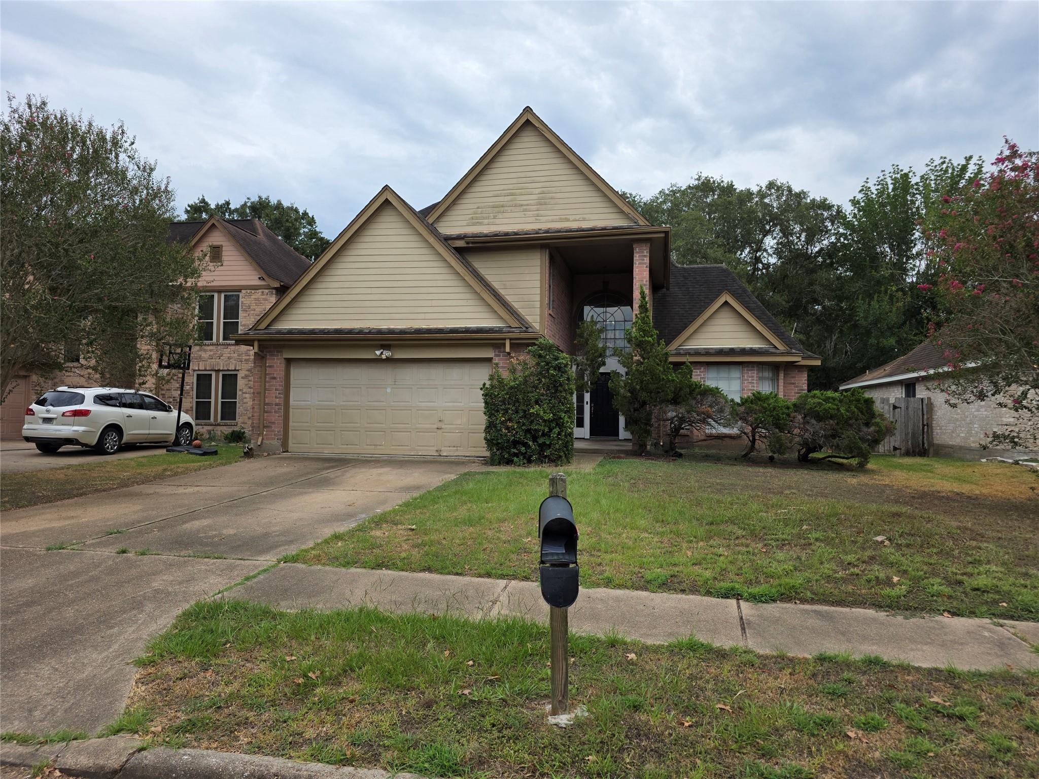 15615 Fern Ridge Drive