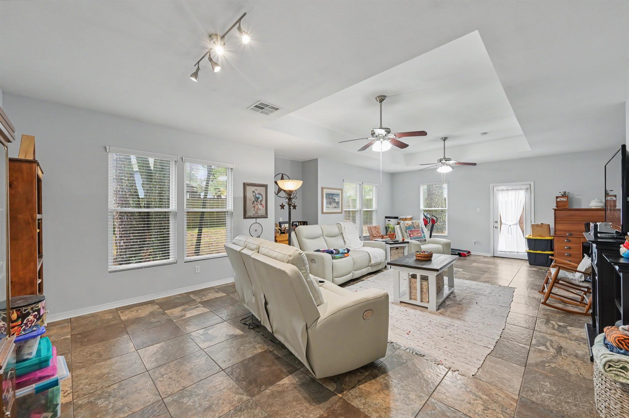 3423 Dawnwood Drive