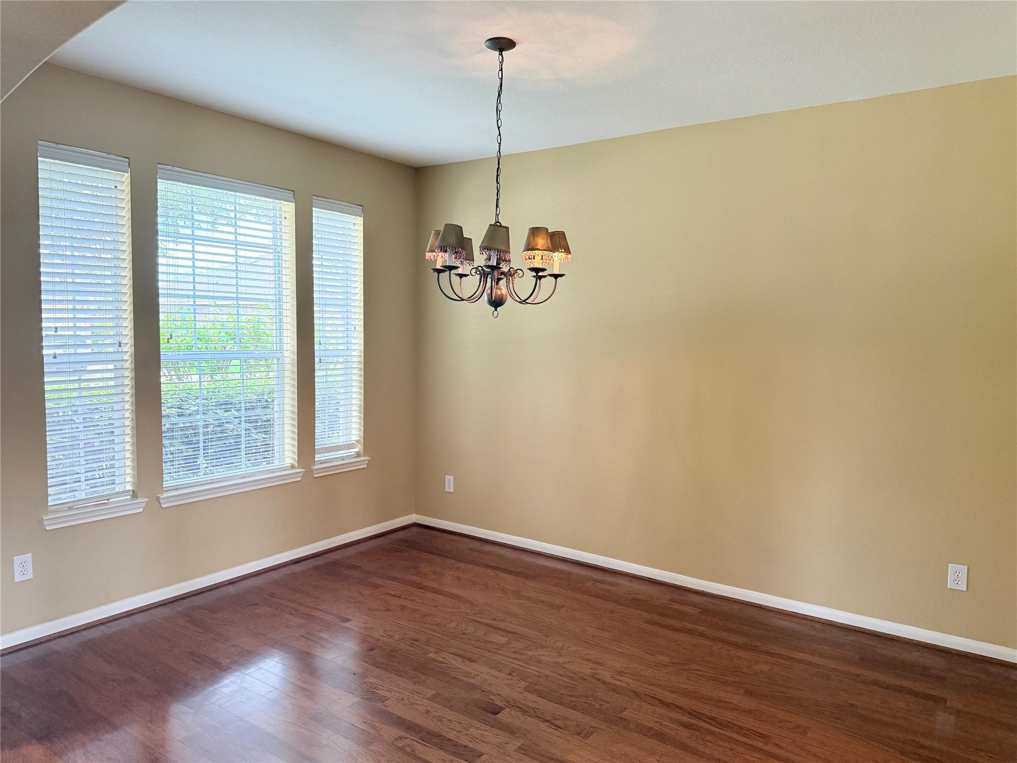 3707 Canterbury Park Drive
